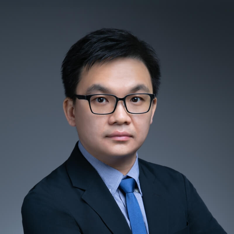 Philip Chau Headshot Vincent Ma