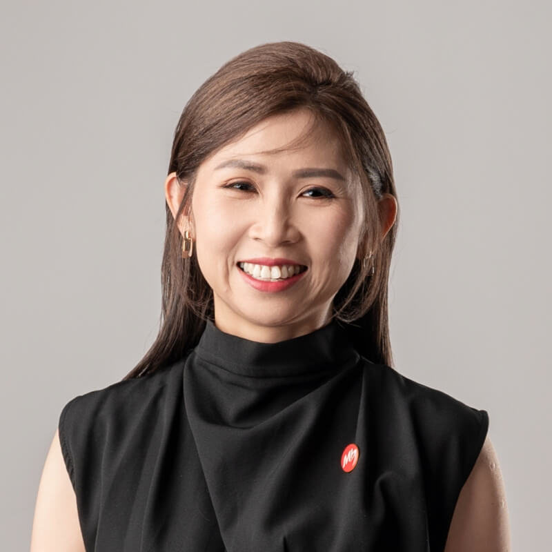 Lynn Low