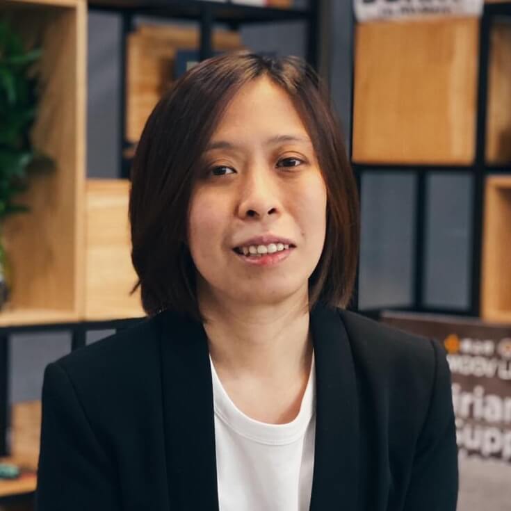 Carrie Tong
