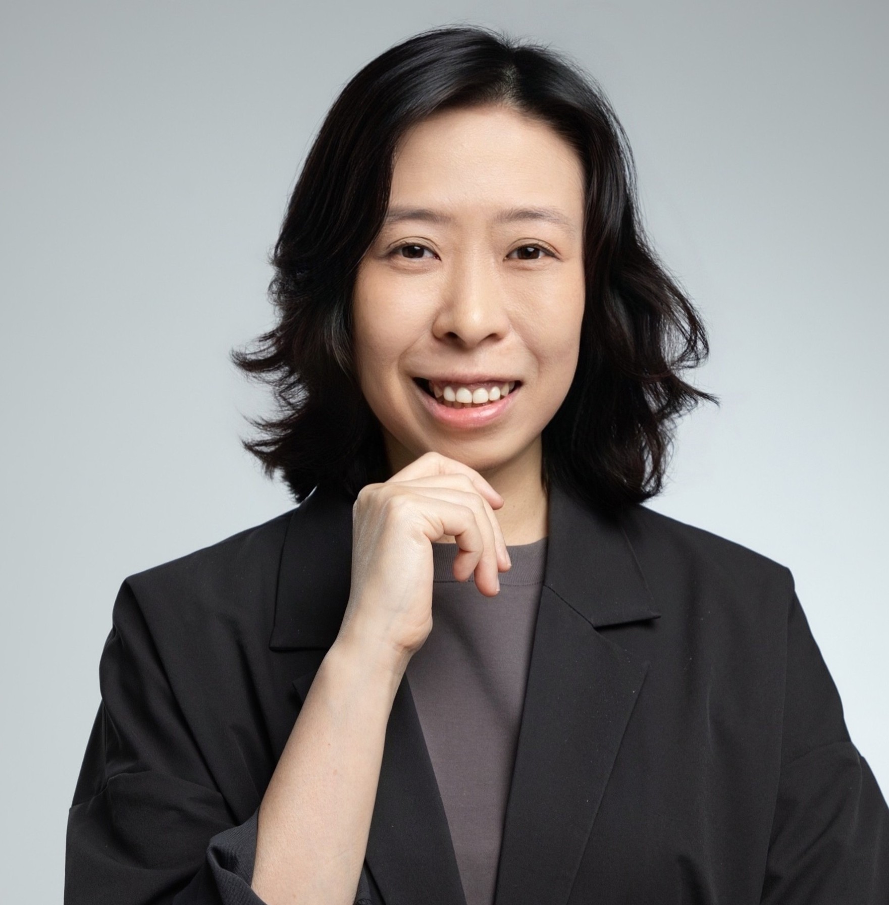 Carrie Tong